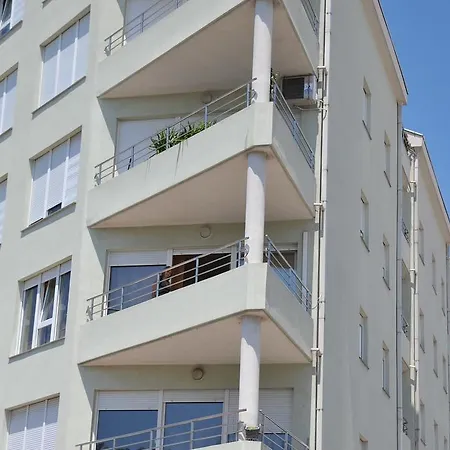 Apartment Lea