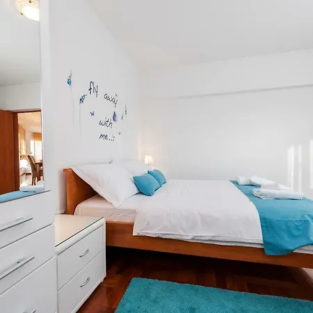 Apartment Lea Zadar