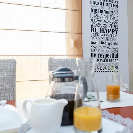 Lea Apartment *